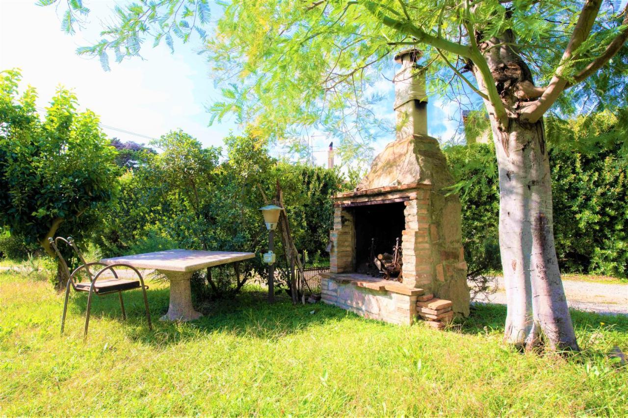 Hostly - Country House Donoratico - Only For Families エクステリア 写真